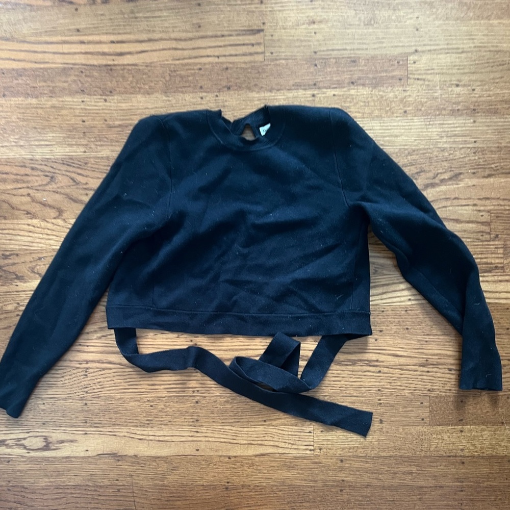 Abercrombie cropped open back sweater